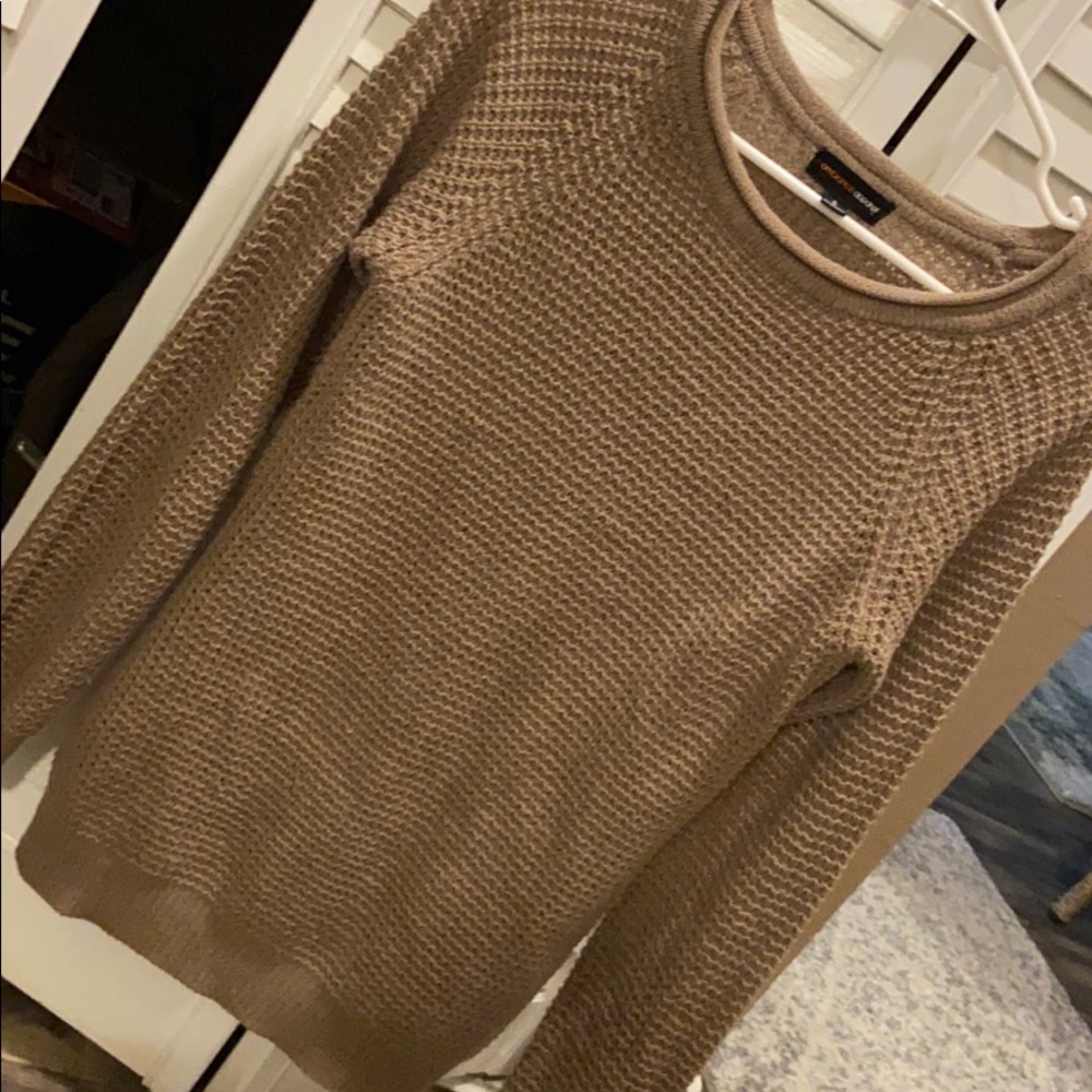 Ambiance apparel tan sweater size small